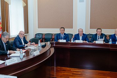 Путь к развитию – взаимодействие науки и практики